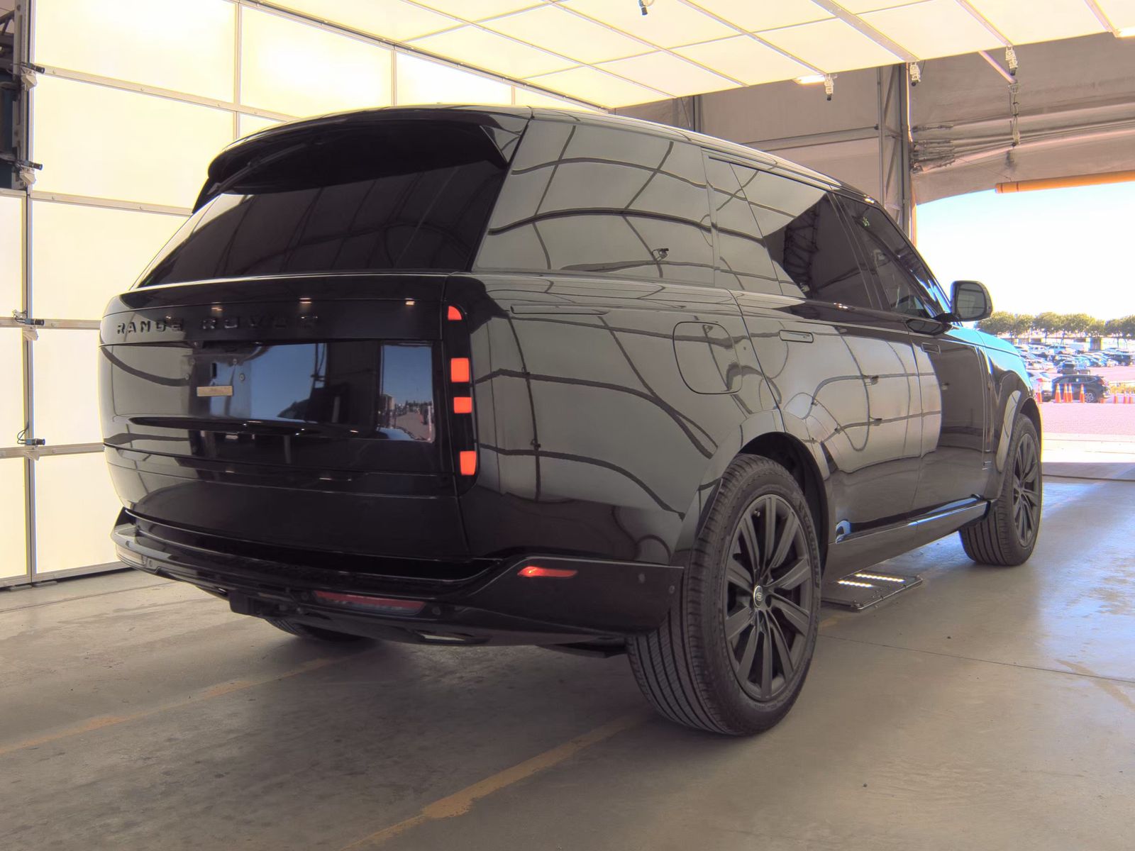 2023 Land Rover Range Rover Autobiography LWB AWD