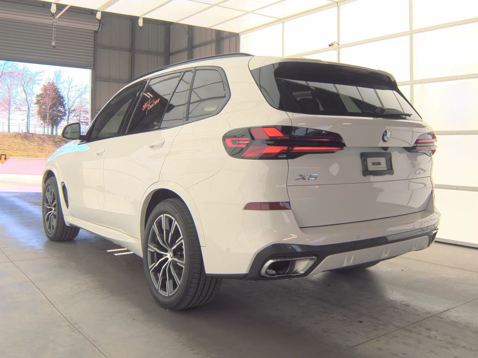 2026 BMW X5 sDrive40i RWD