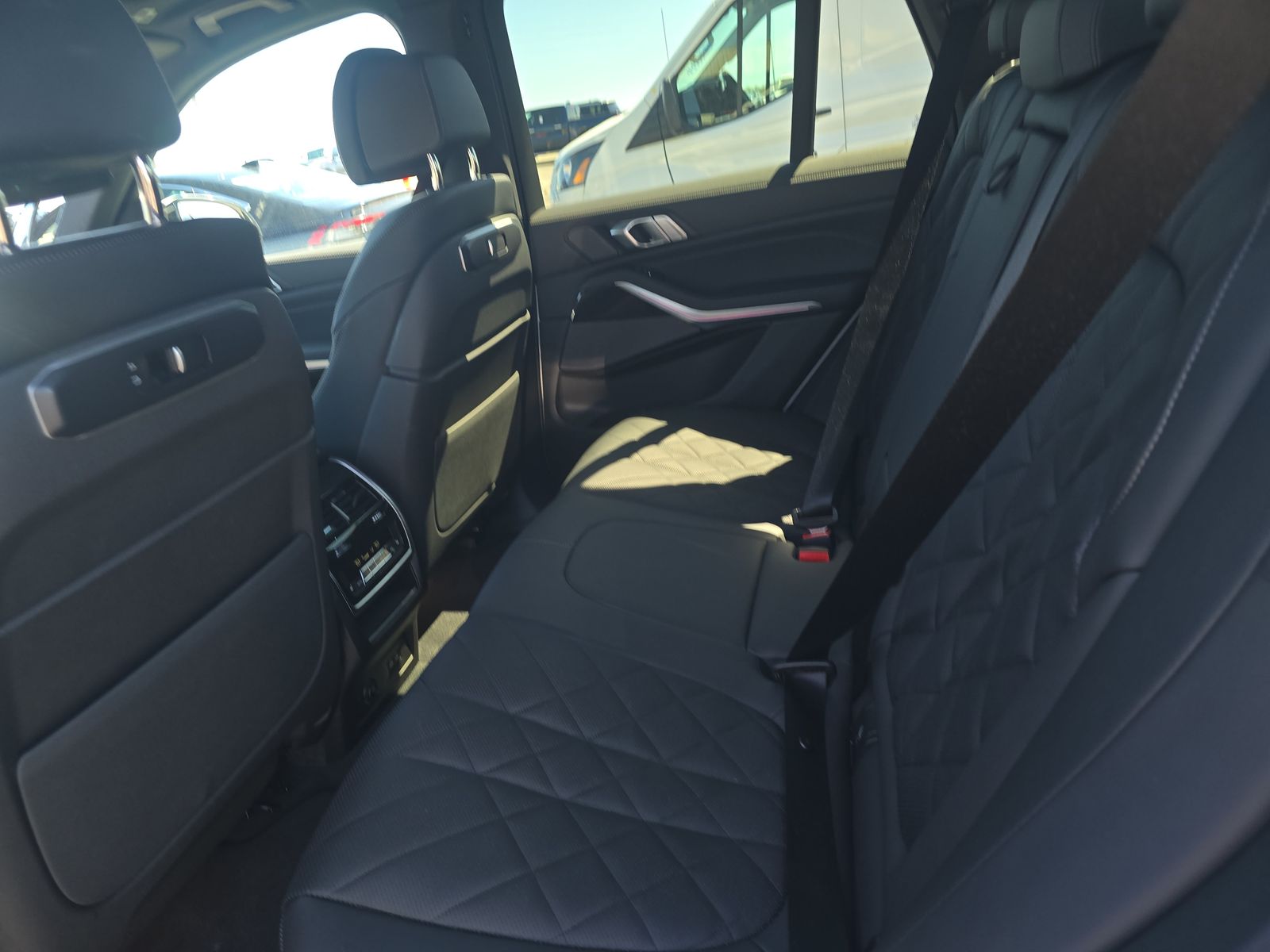 2026 BMW X5 sDrive40i RWD