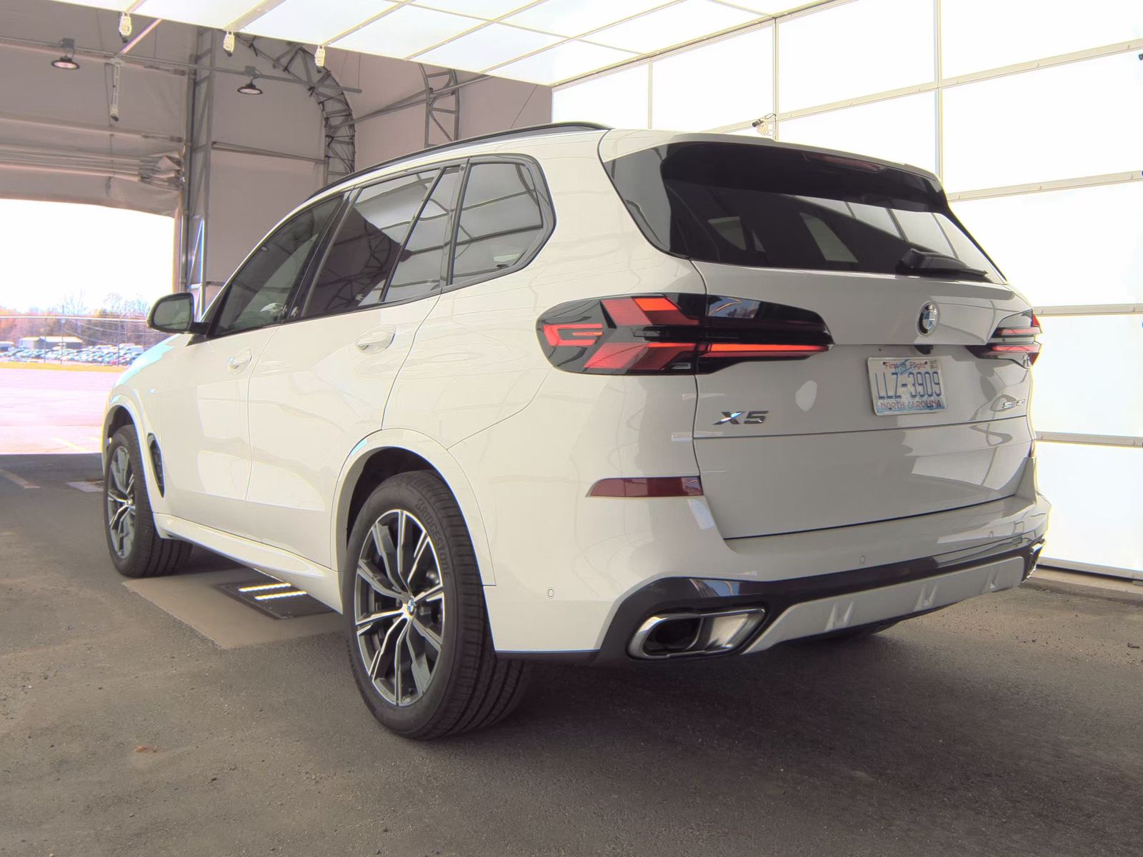 2026 BMW X5 sDrive40i RWD