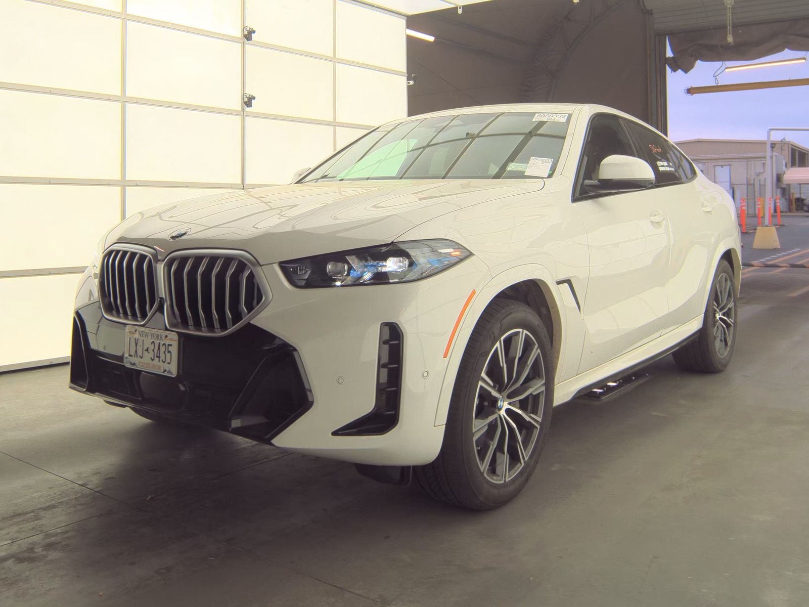 2026 BMW X6 xDrive40i AWD