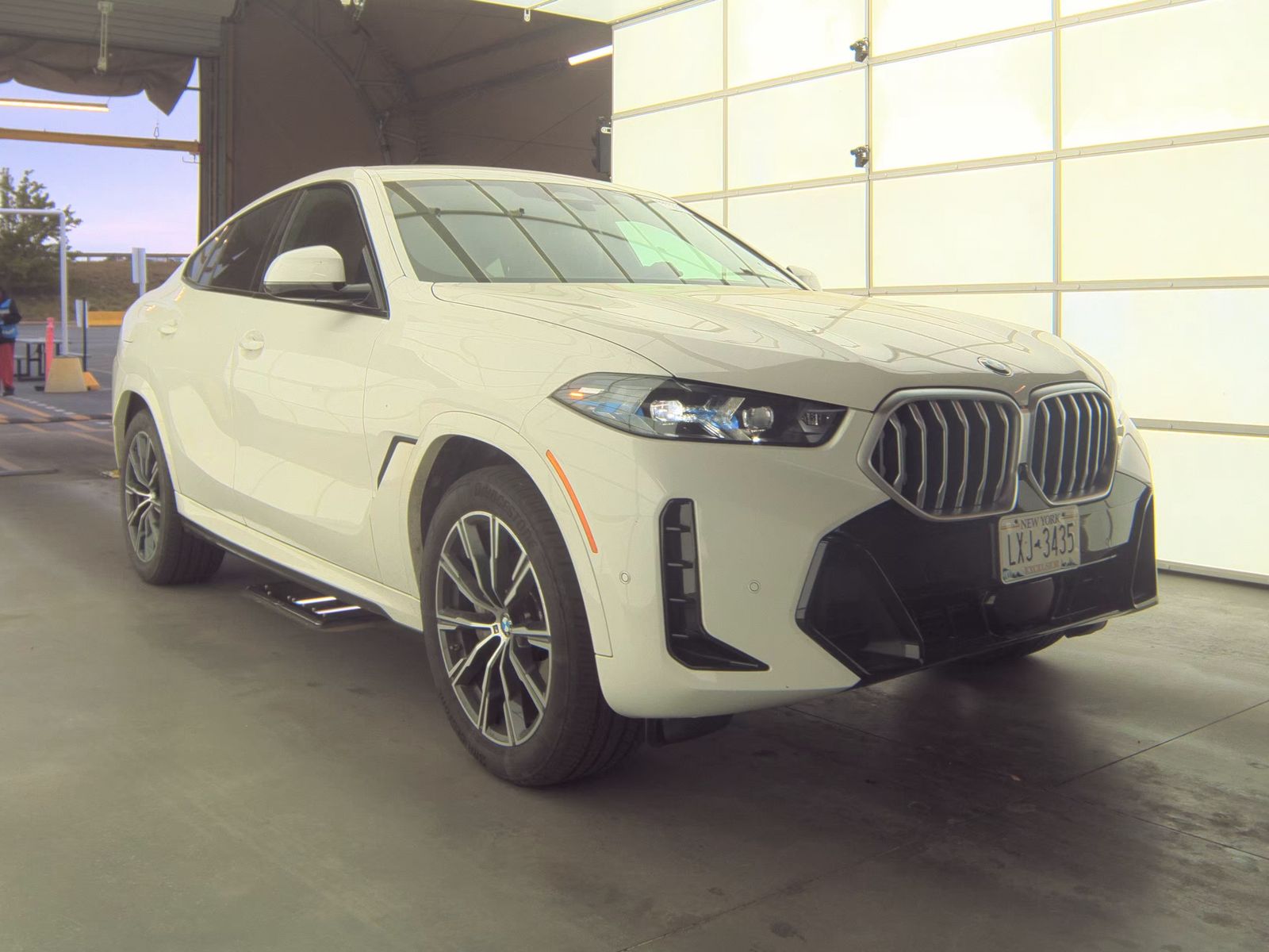2026 BMW X6 xDrive40i AWD
