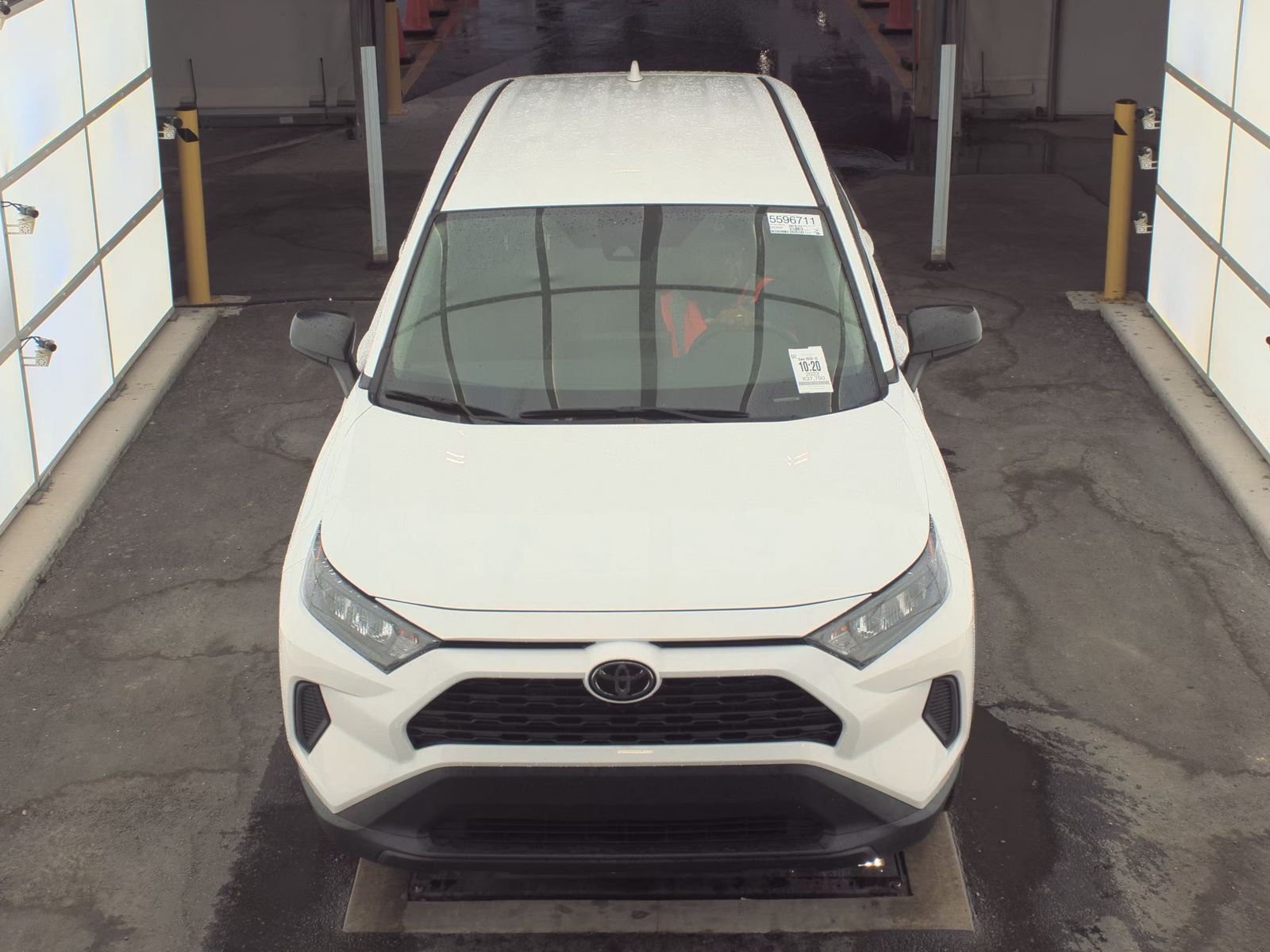 2022 Toyota RAV4 LE FWD