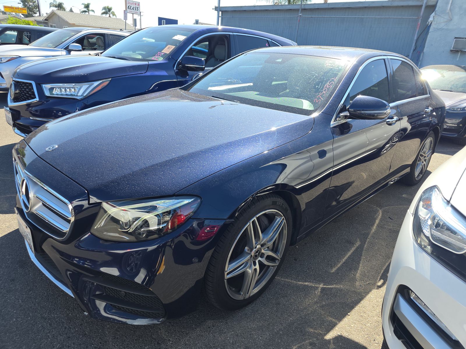 MERCEDES-BENZ E-CLASS - 1