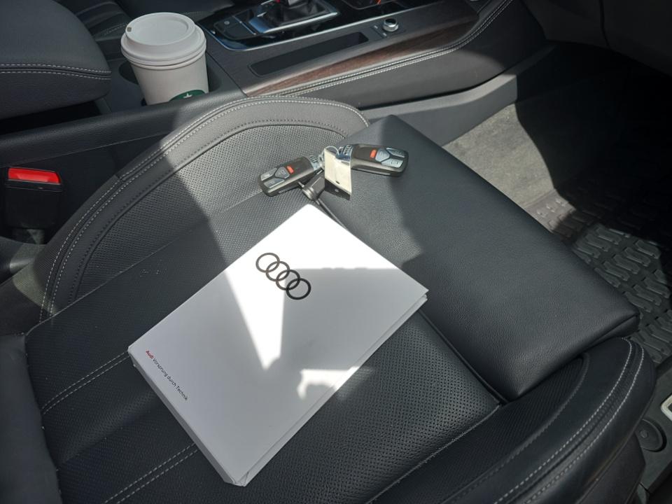 2023 Audi Q5 S line Premium Plus AWD