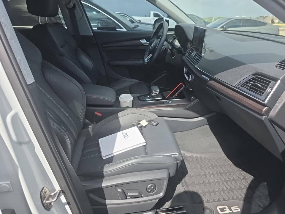 2023 Audi Q5 S line Premium Plus AWD