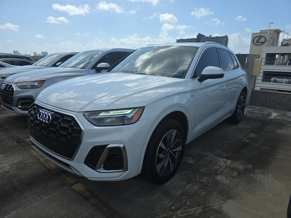 2023 Audi Q5 S line Premium Plus AWD