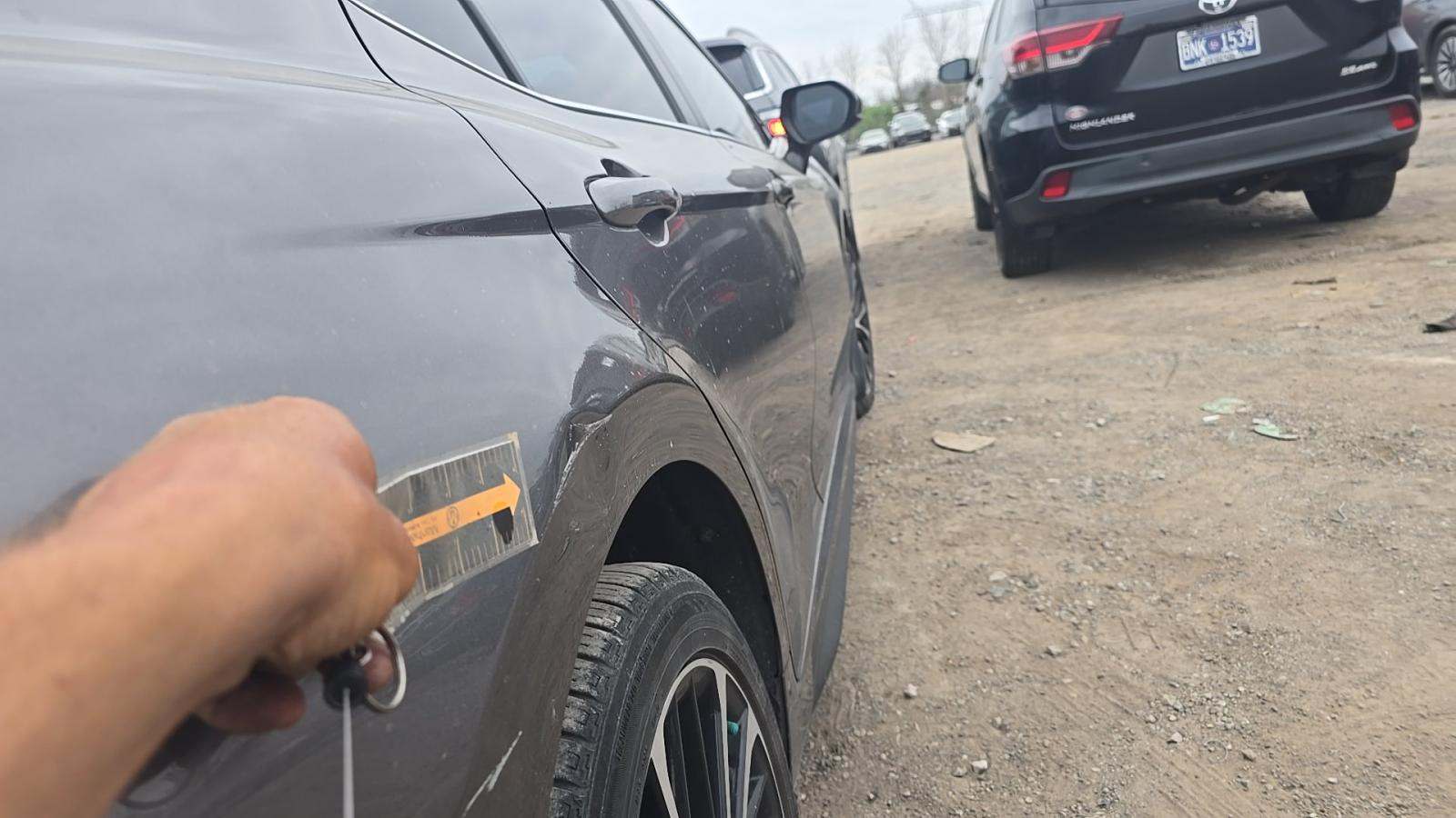 2019 Toyota Camry SE FWD