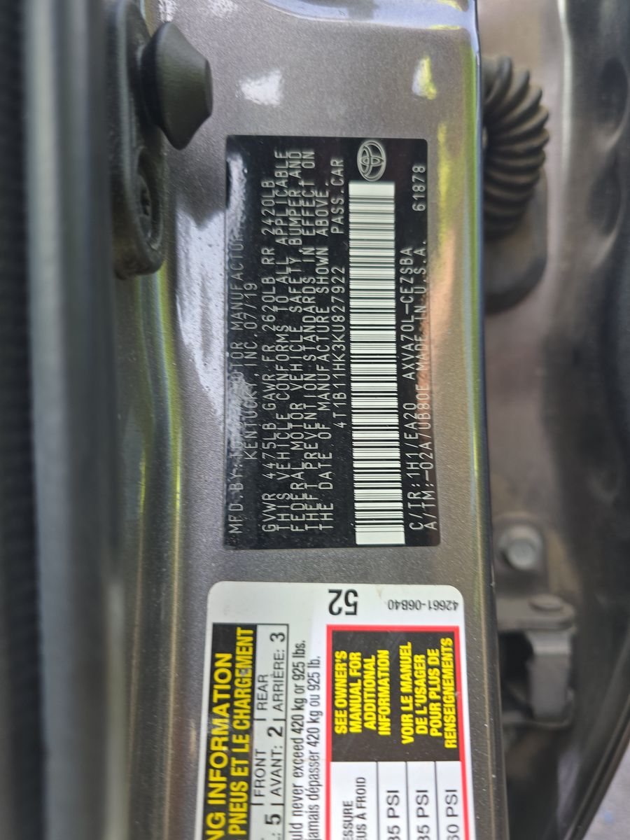 2019 Toyota Camry SE FWD