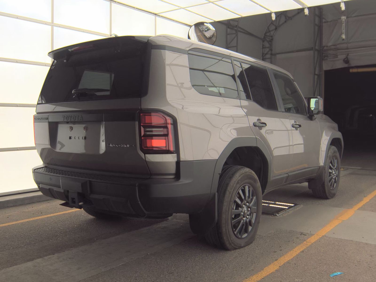 TOYOTA LAND CRUISER - 6