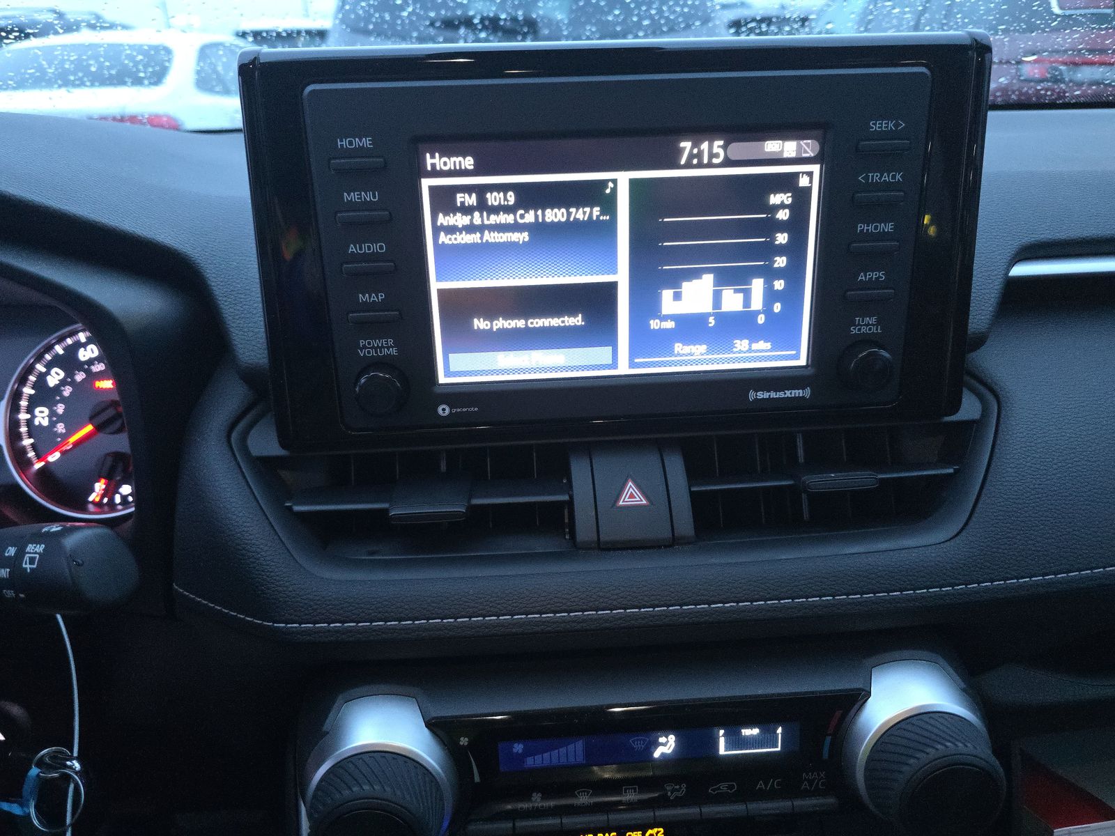 2022 Toyota RAV4 LE FWD