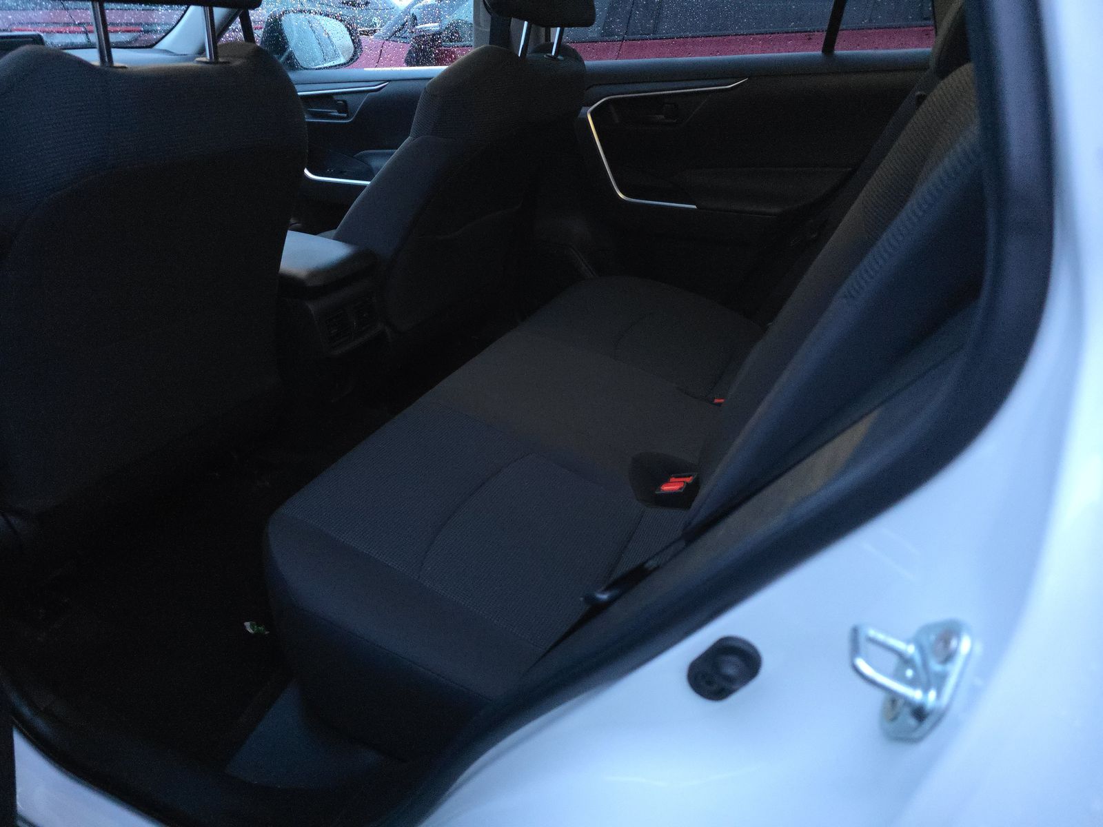 2022 Toyota RAV4 LE FWD