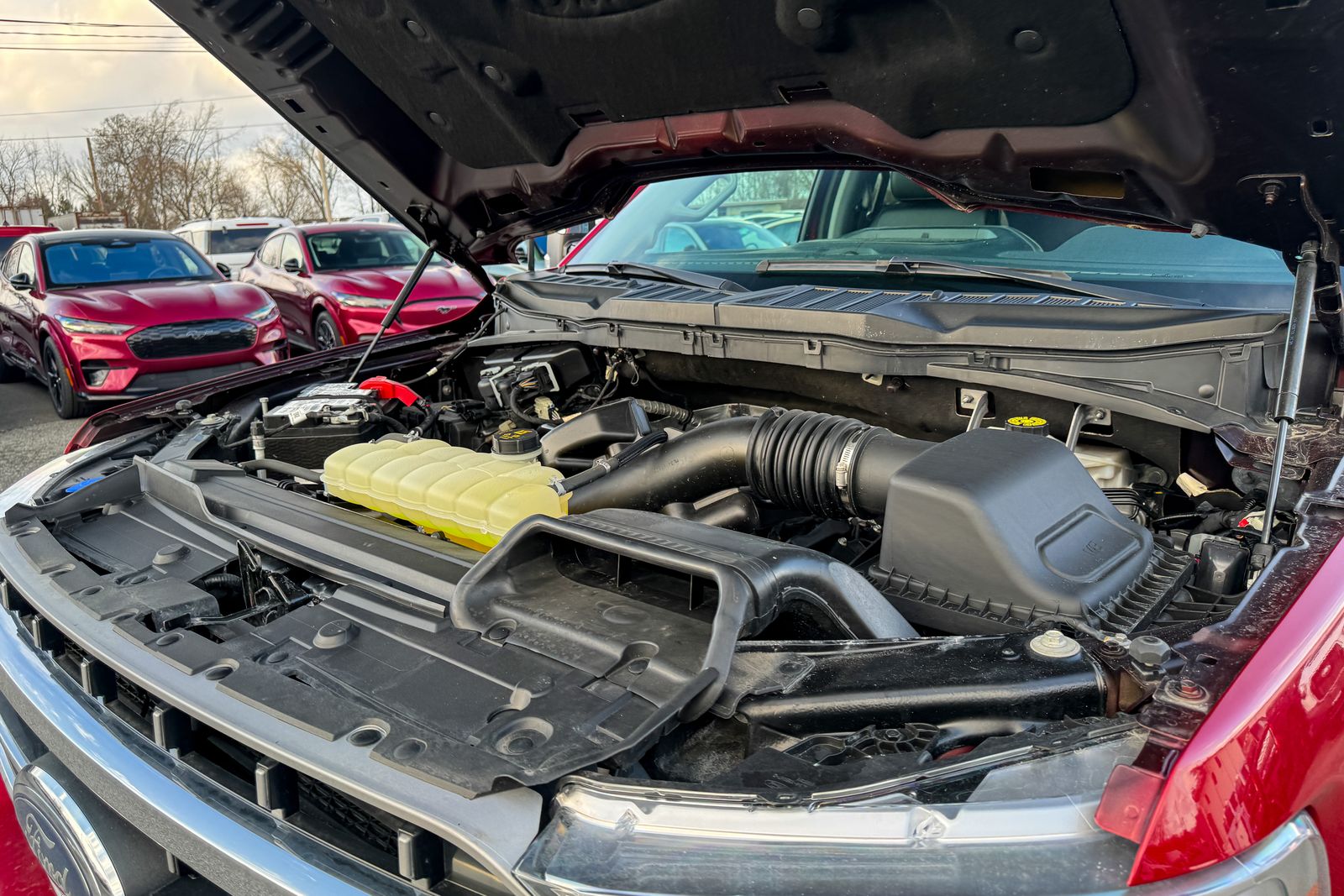 2023 Ford F-150 Lariat AWD