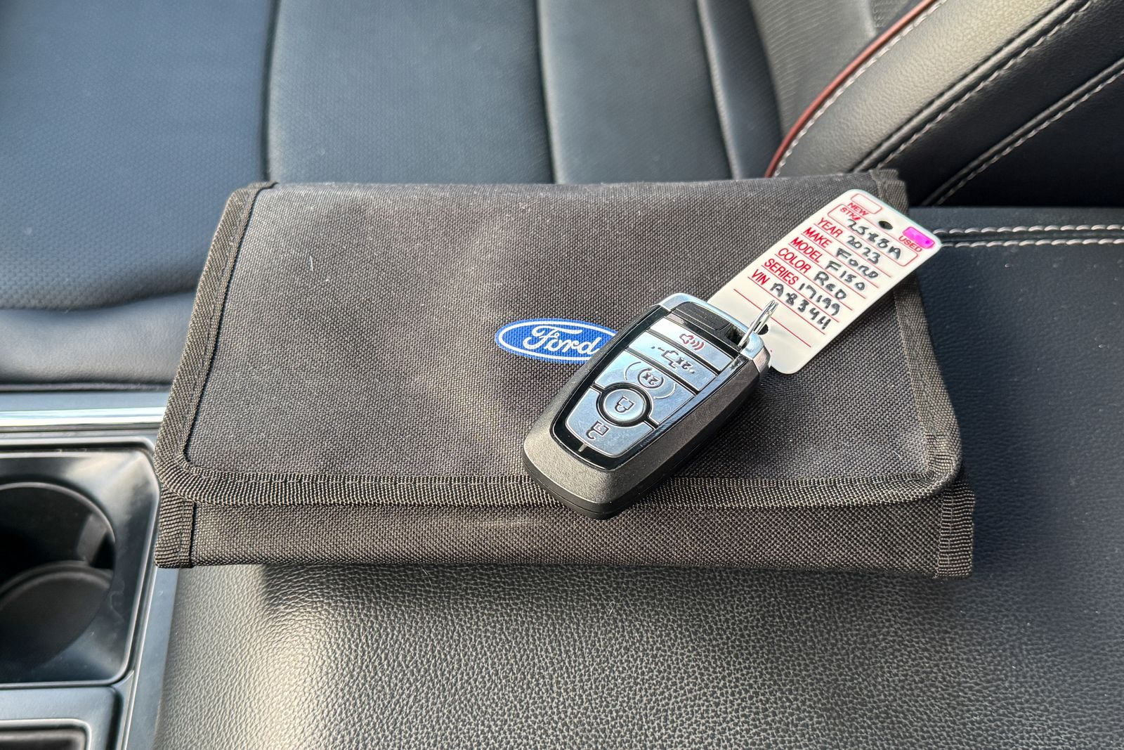 2023 Ford F-150 Lariat AWD