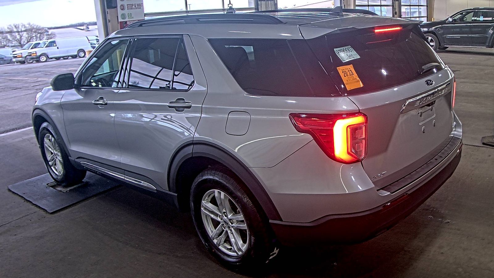 2023 Ford Explorer XLT AWD