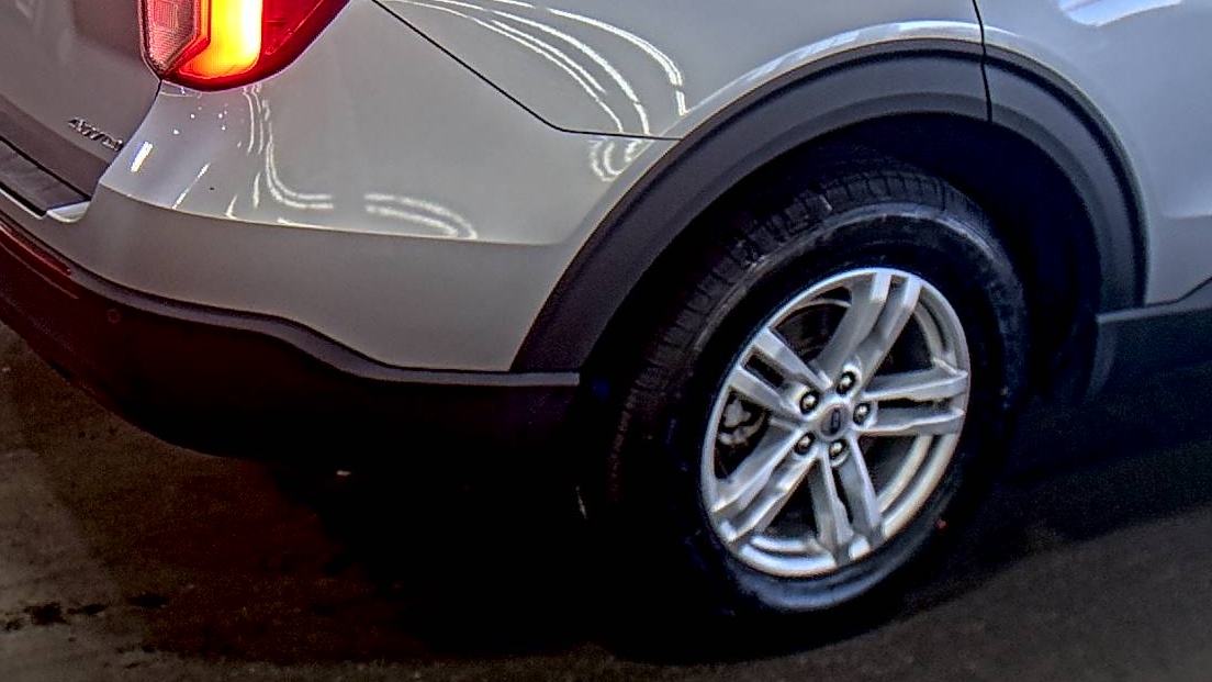 2023 Ford Explorer XLT AWD