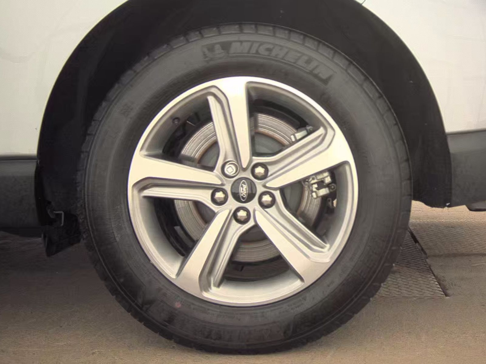 2024 Ford Edge SEL AWD