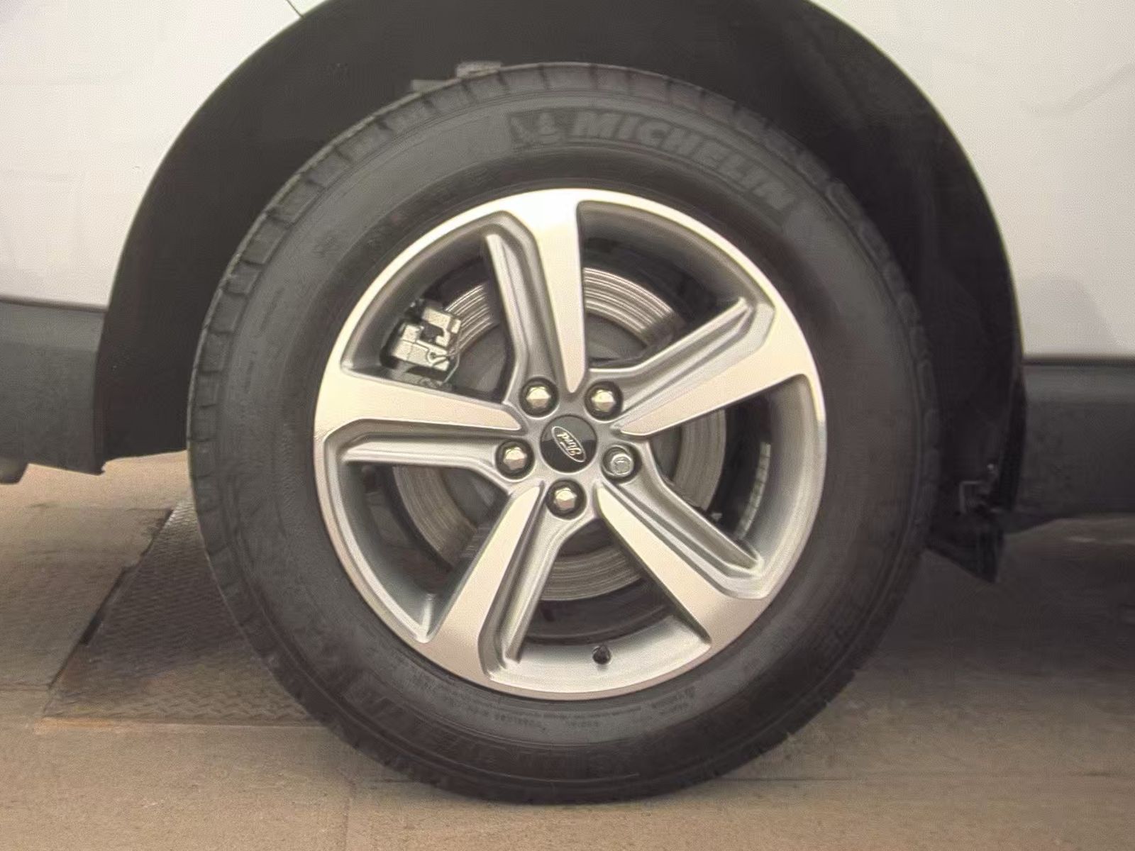 2024 Ford Edge SEL AWD