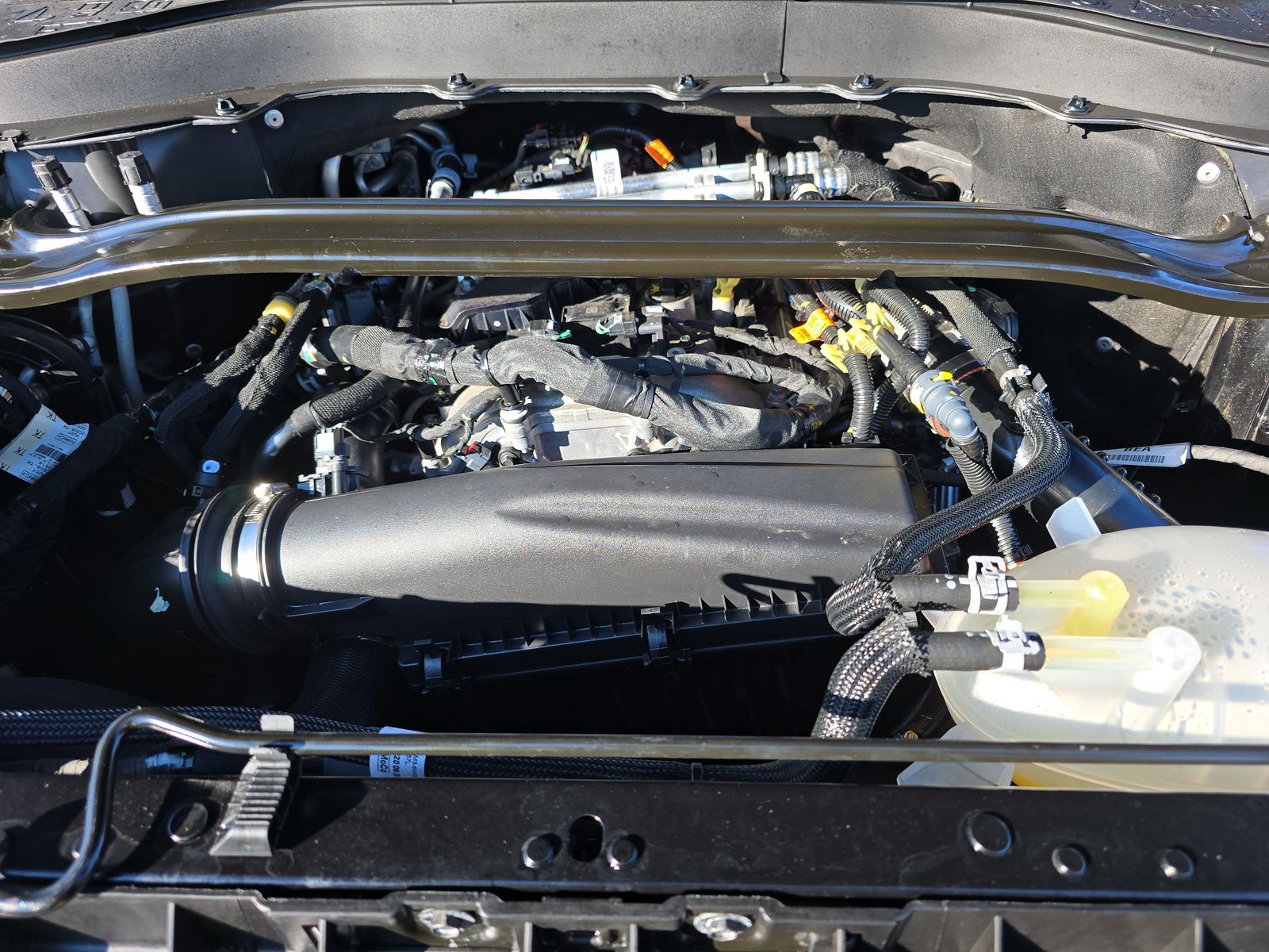 2025 Ford Explorer ST-Line AWD