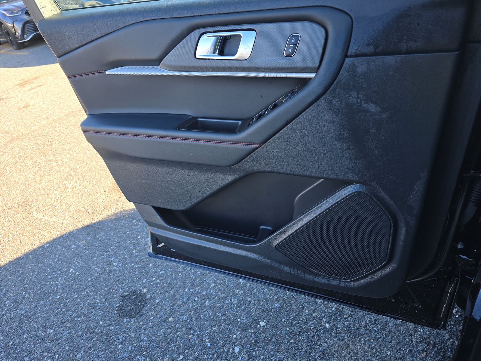 2025 Ford Explorer ST-Line AWD