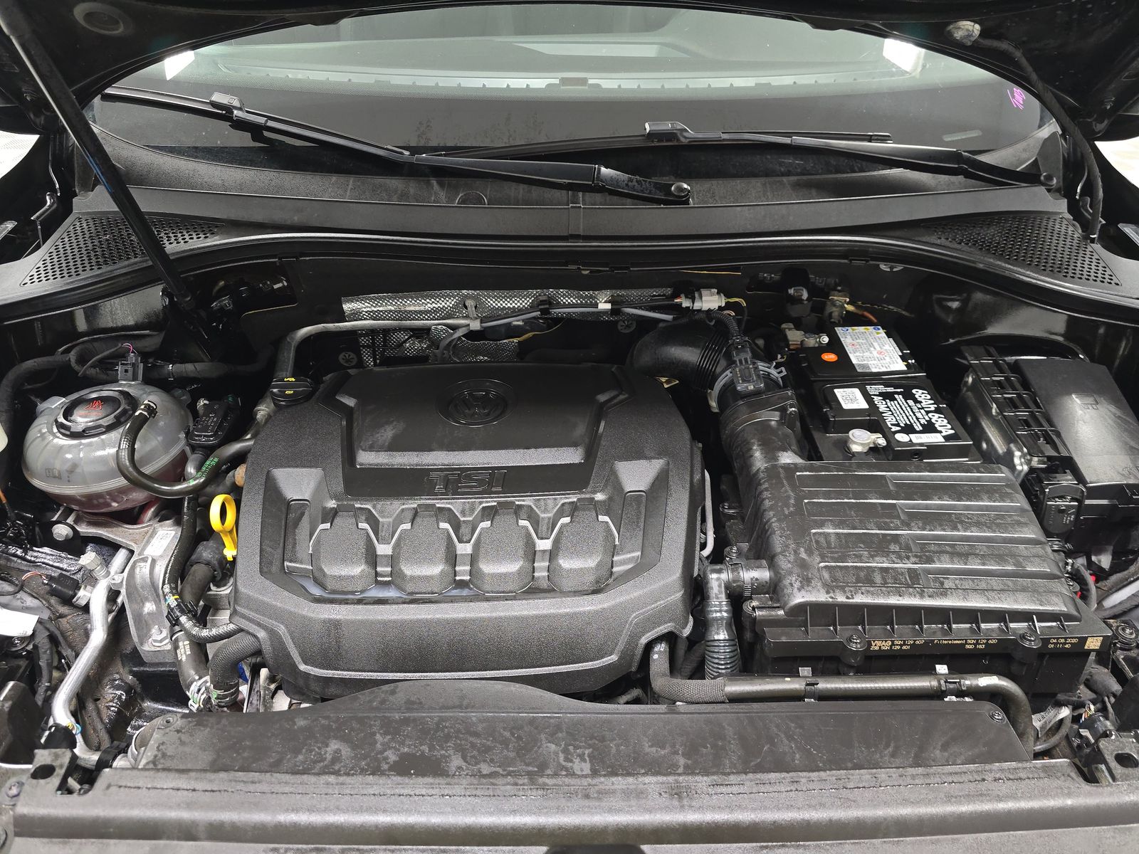 2020 Volkswagen Tiguan 2.0T SE R-Line Black AWD