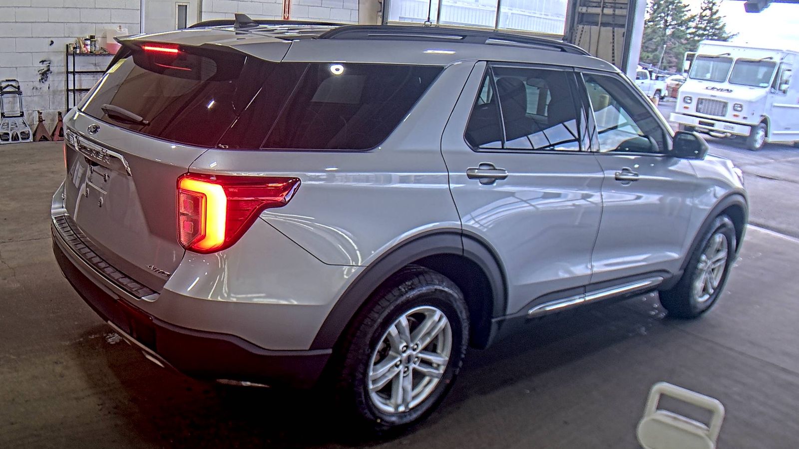 2022 Ford Explorer XLT AWD