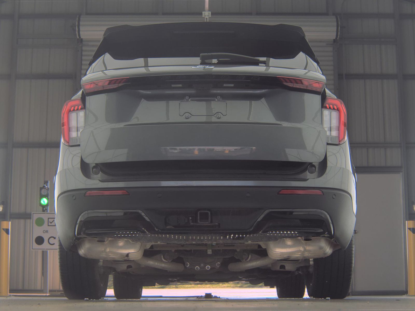 2025 Ford Explorer ST-Line RWD