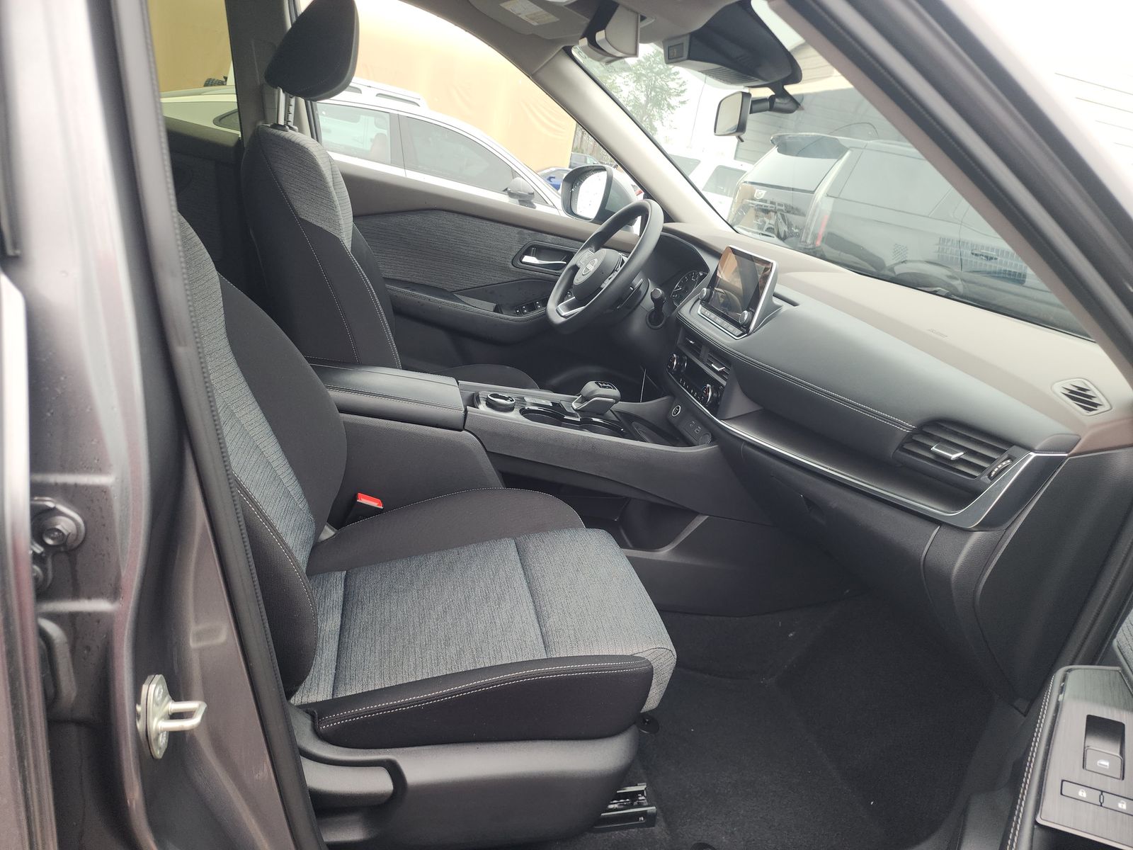 2023 Nissan Rogue SV AWD