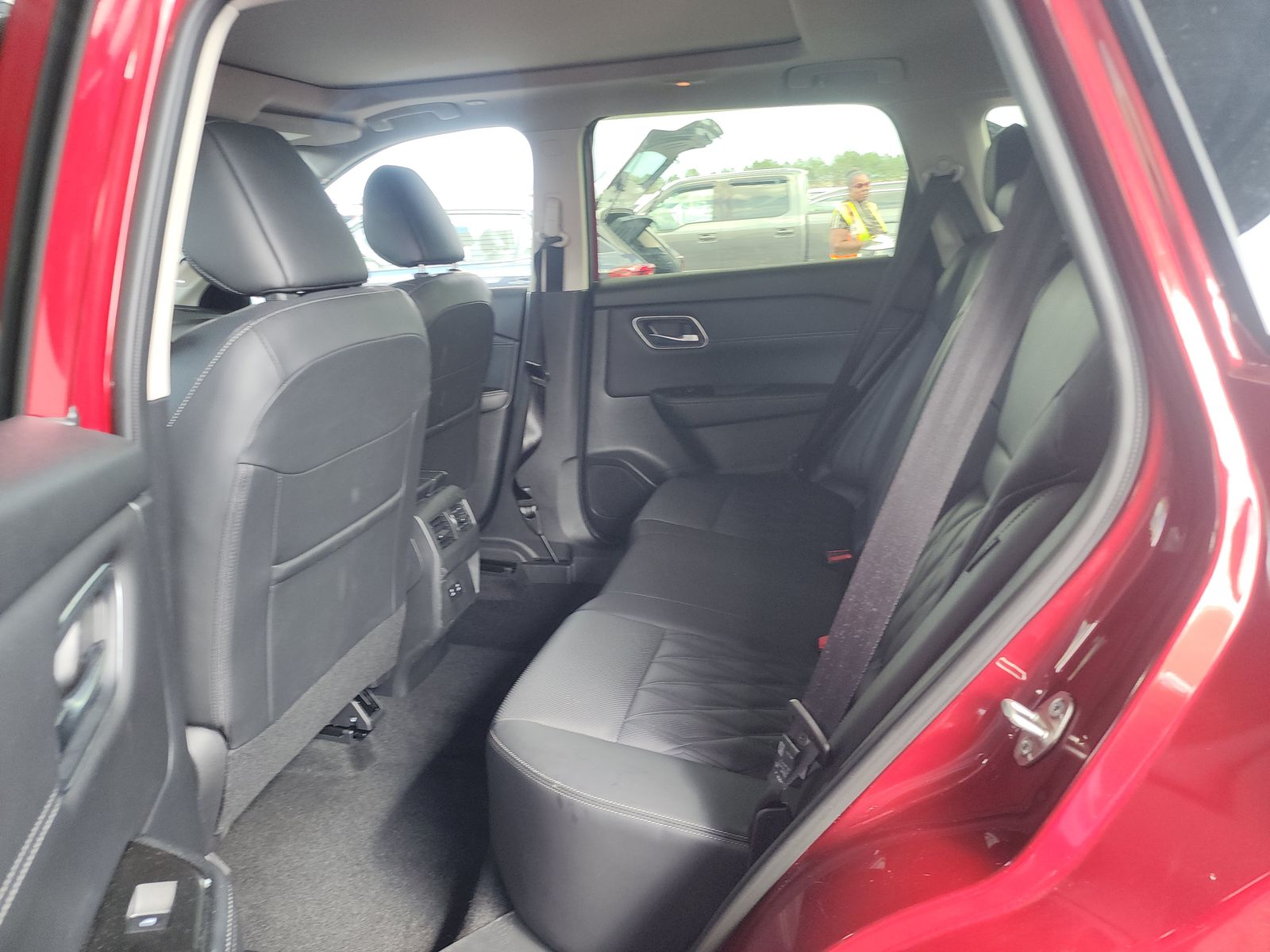 2025 Nissan Rogue Platinum AWD