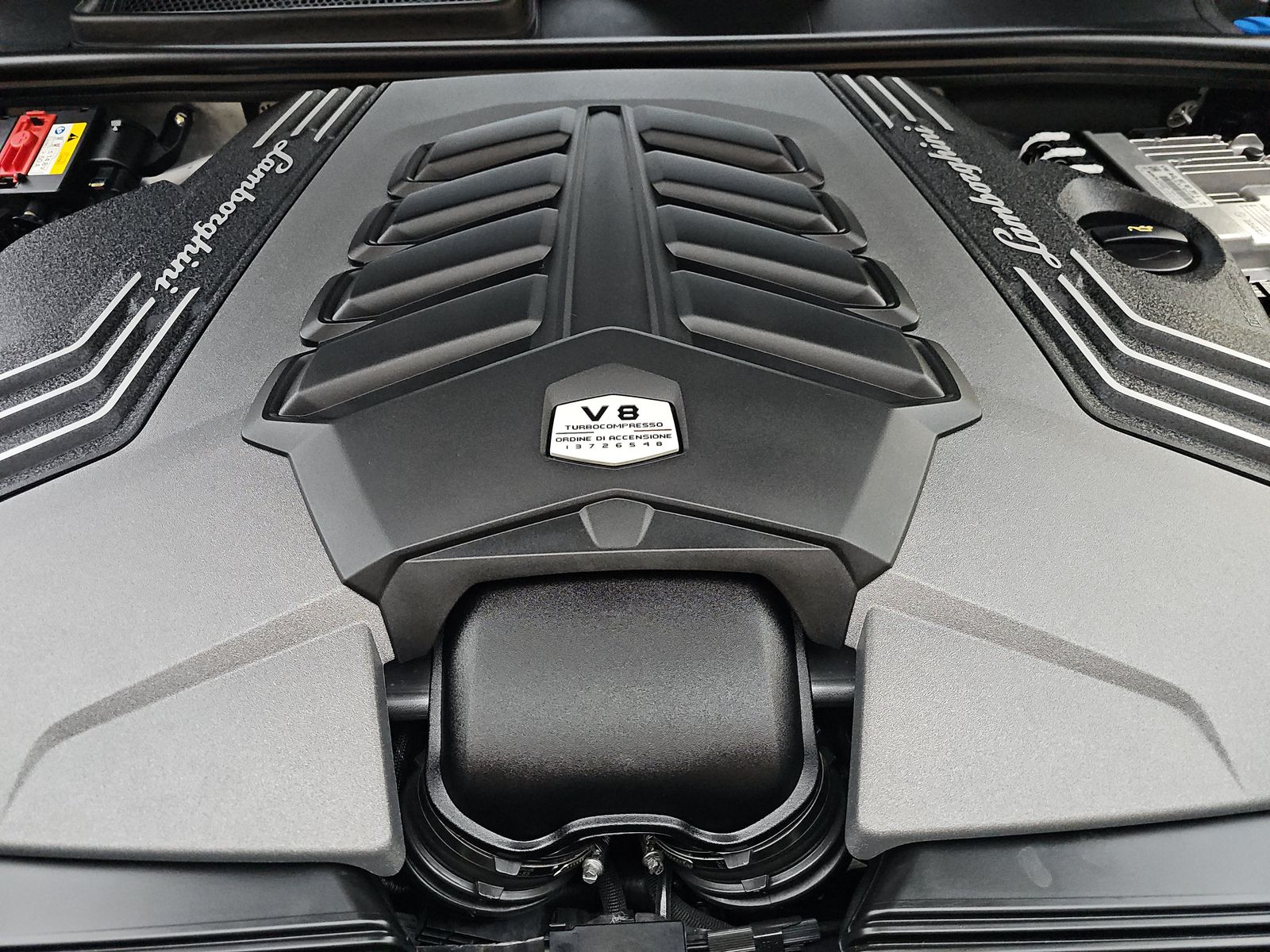 2023 Lamborghini Urus S AWD