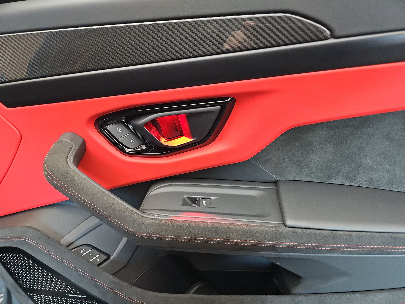 2023 Lamborghini Urus S AWD