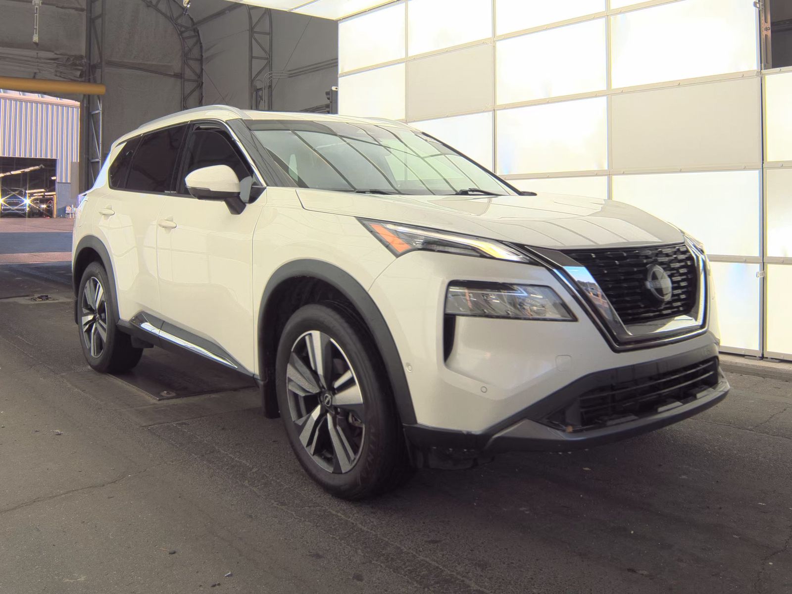 2023 Nissan Rogue SL FWD