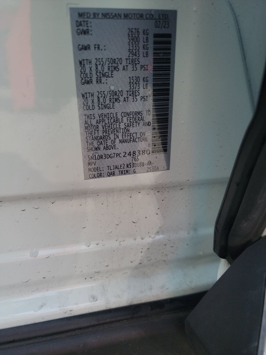 2023 Nissan Pathfinder Platinum FWD