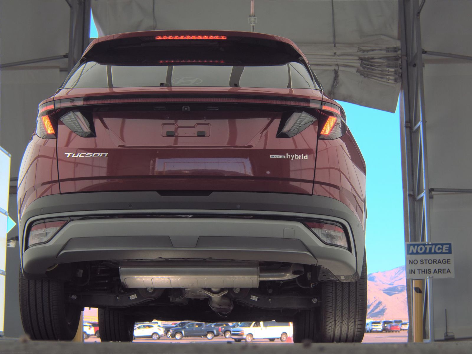 HYUNDAI TUCSON - 8
