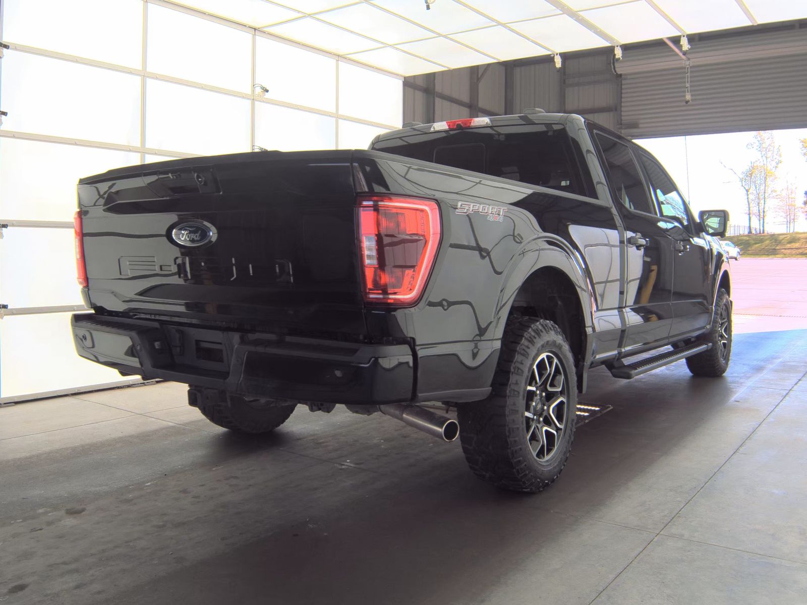 2023 Ford F-150 XLT AWD