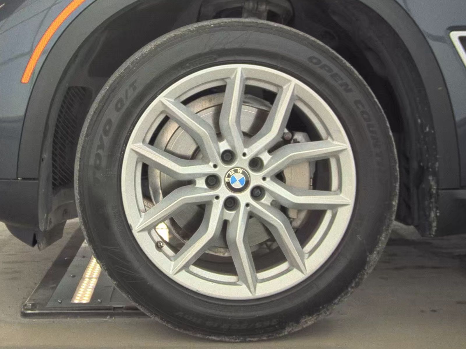 2020 BMW X5 sDrive40i RWD