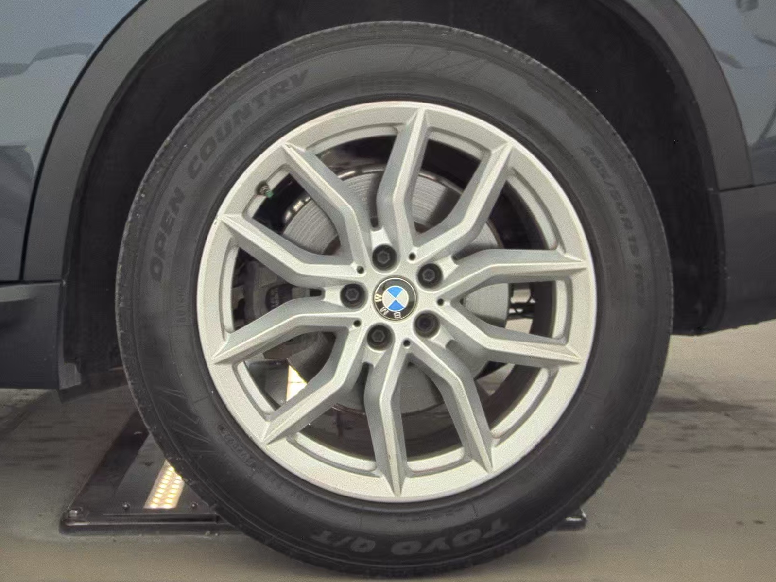 2020 BMW X5 sDrive40i RWD