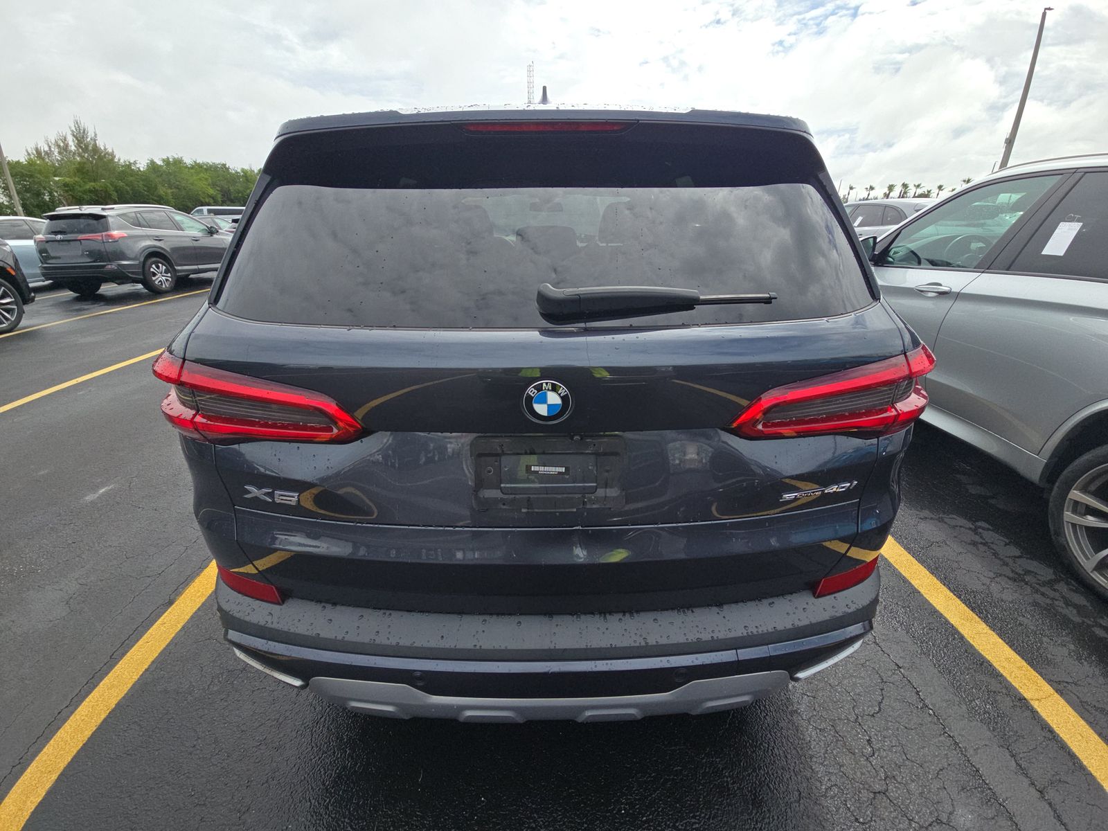 2020 BMW X5 sDrive40i RWD