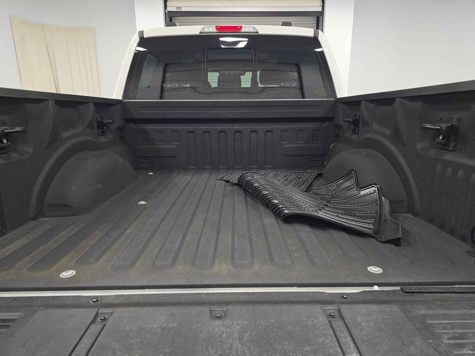 2023 Ford F-150 Hybrid Limited AWD