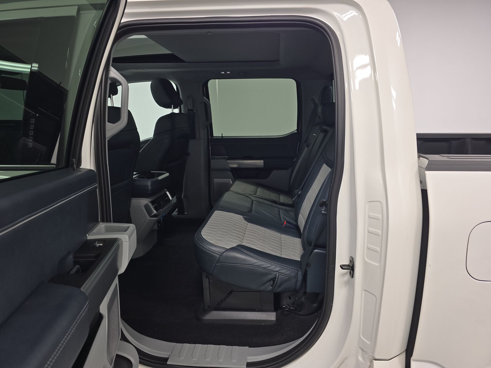 2023 Ford F-150 Hybrid Limited AWD