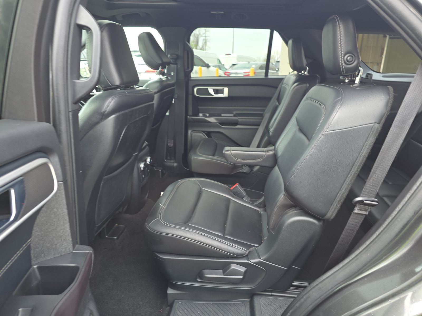 2020 Ford Explorer XLT AWD