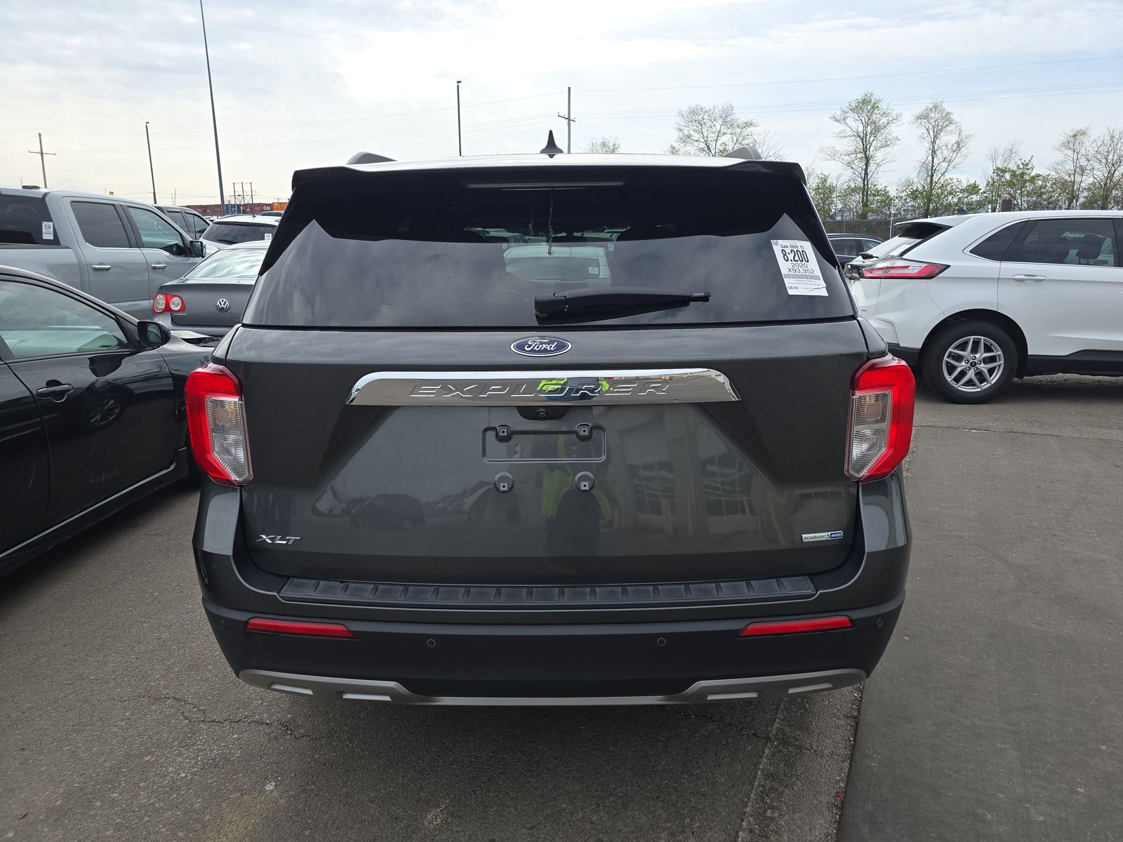 2020 Ford Explorer XLT AWD