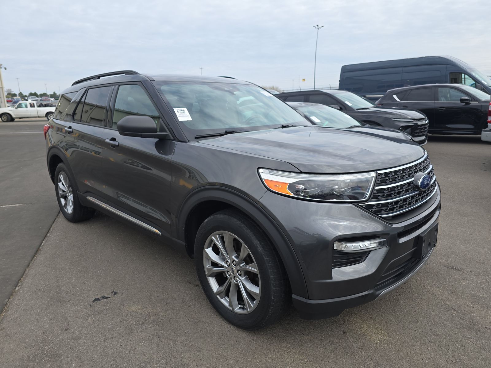 2020 Ford Explorer XLT AWD