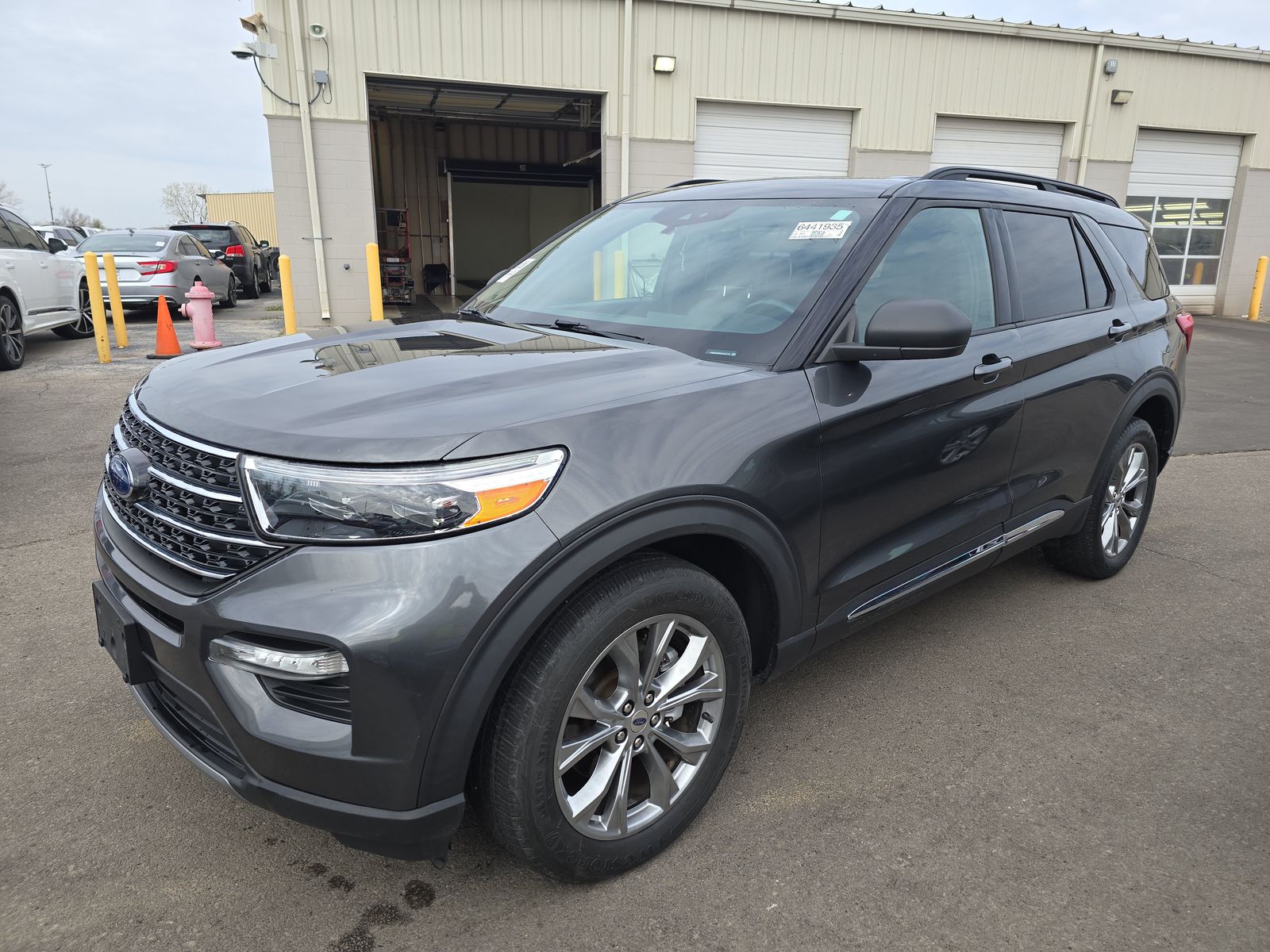 2020 Ford Explorer XLT AWD