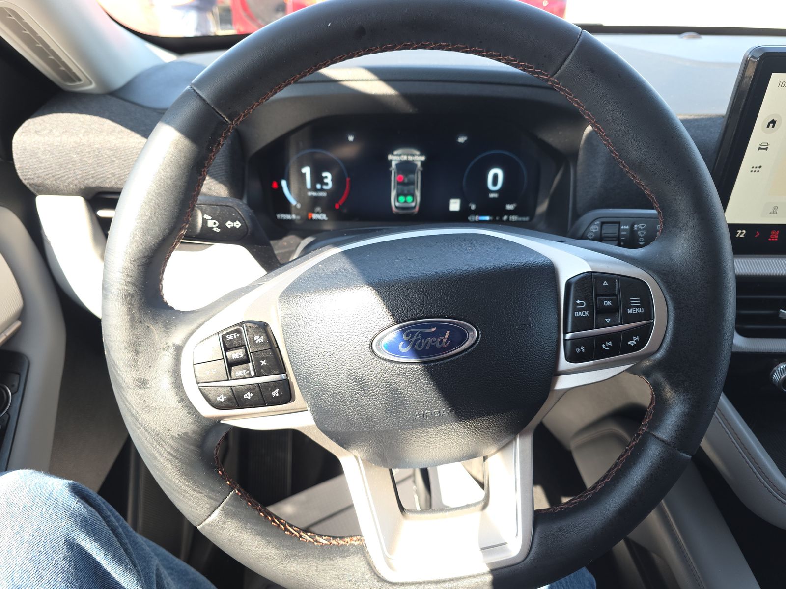 2025 Ford Explorer Active AWD