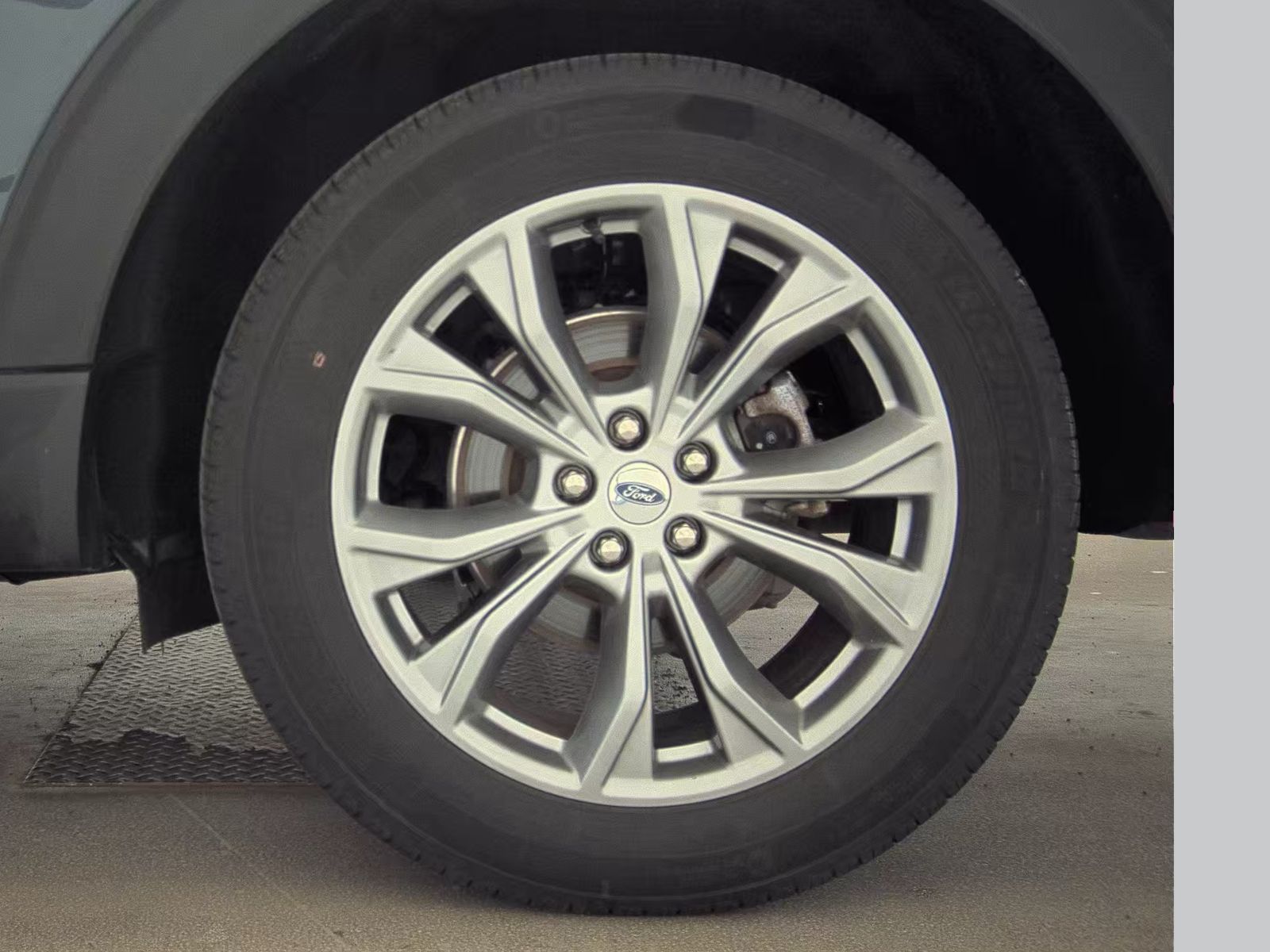 2022 Ford Explorer XLT AWD