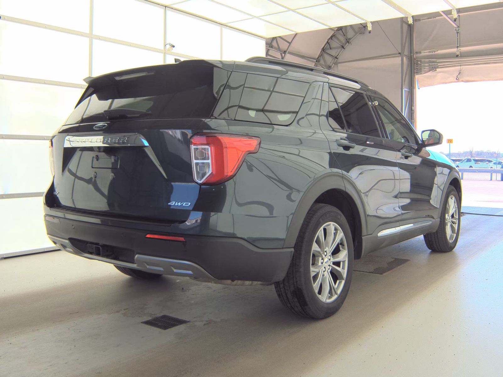 2022 Ford Explorer XLT AWD