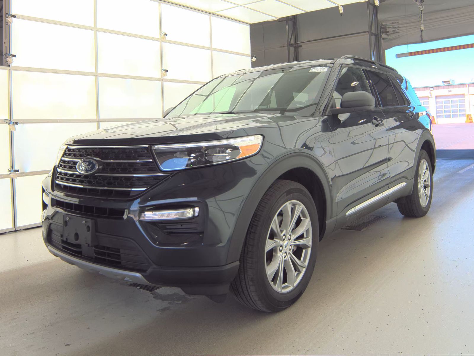 2022 Ford Explorer XLT AWD
