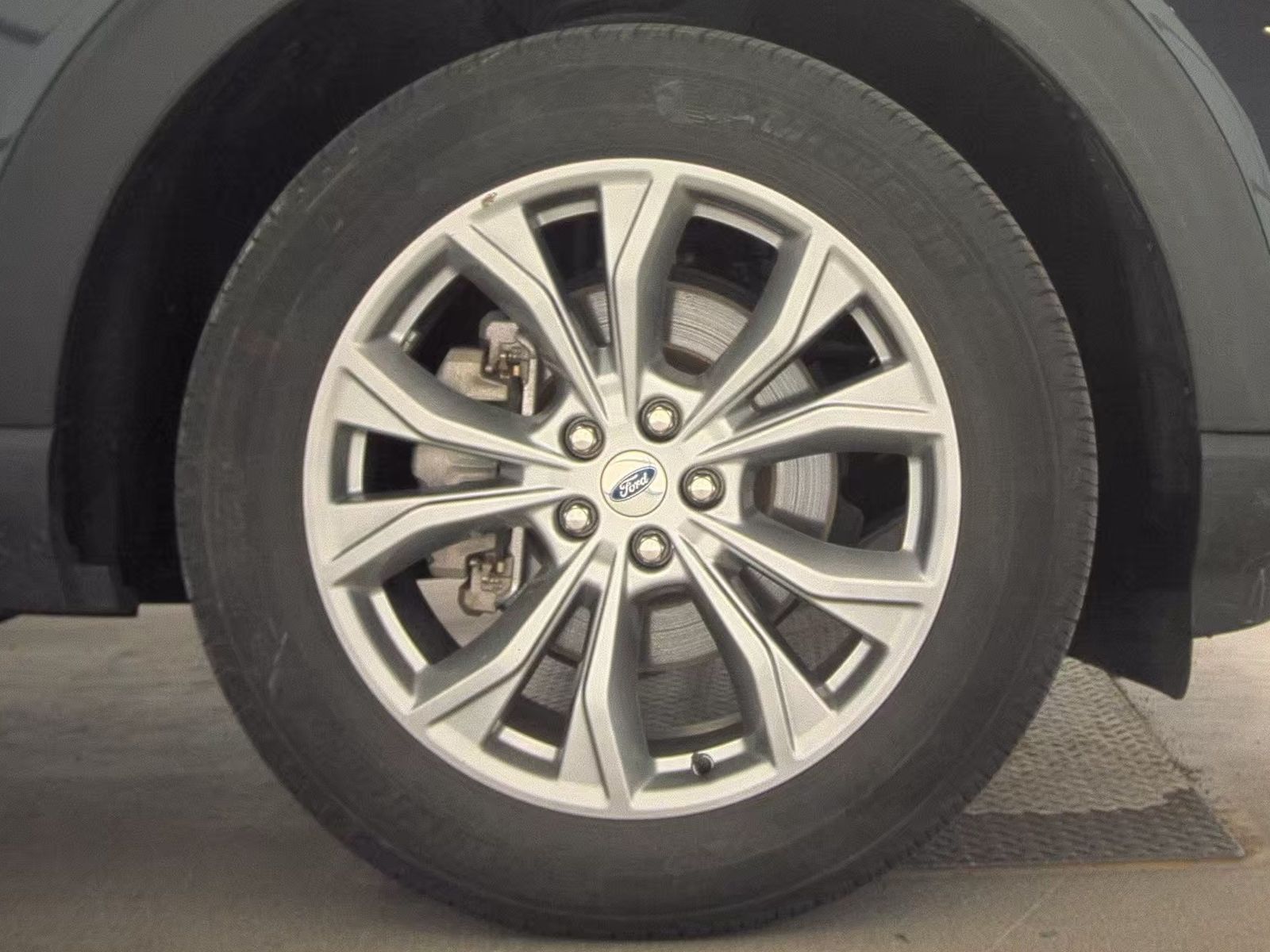 2022 Ford Explorer XLT AWD