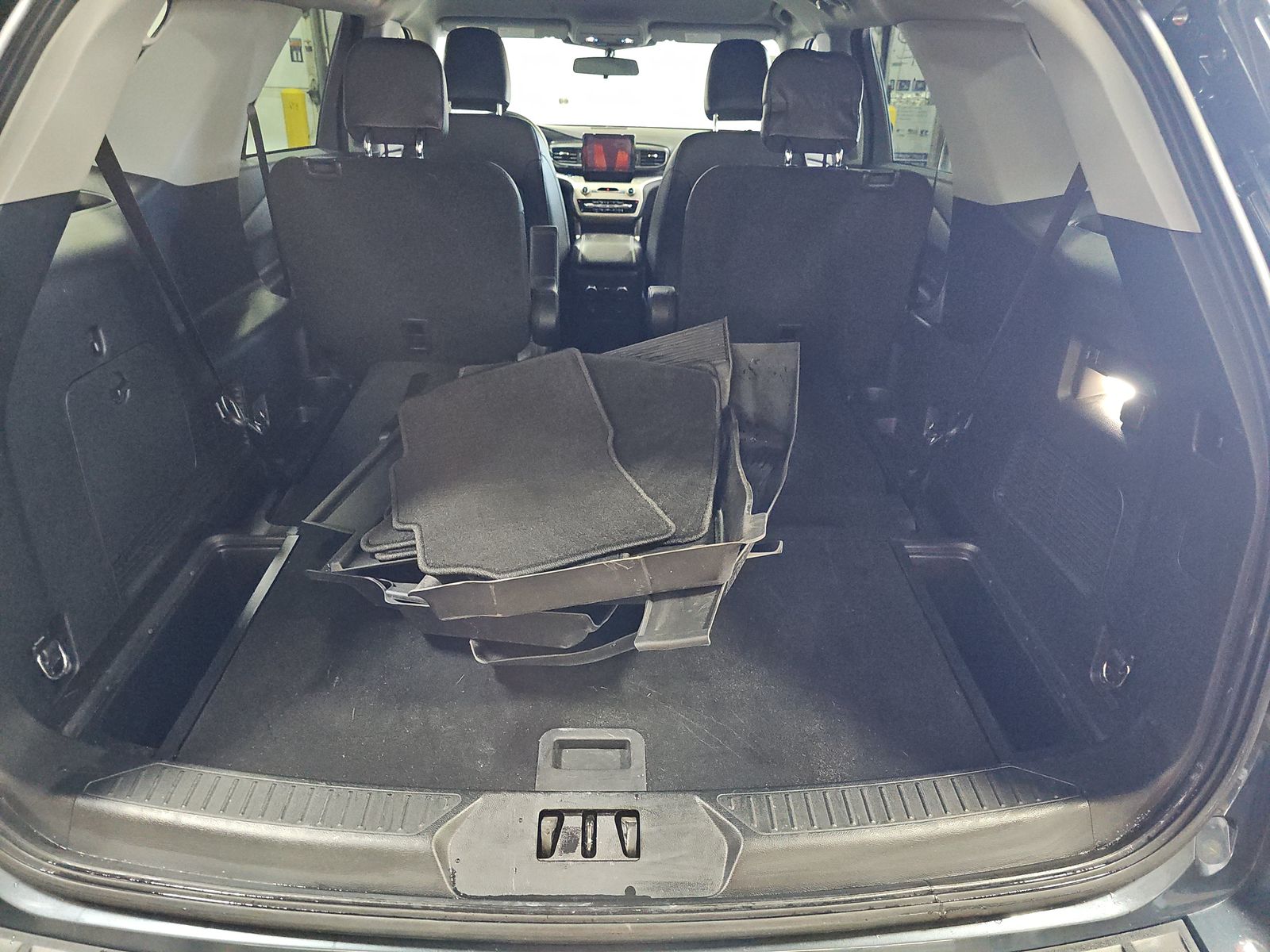 2022 Ford Explorer XLT AWD